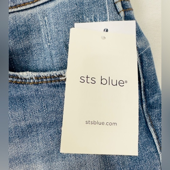 STS BLUE Aubrey 9” Mid Rise Fray Hem Side Slit Boyfriend Short   Size 27     NWT - Picture 7 of 12